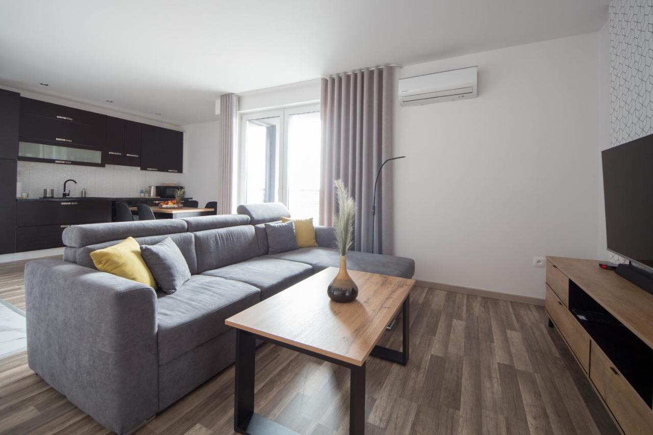 Apartament 23 Park City Ostrów Wielkopolski Buitenkant foto