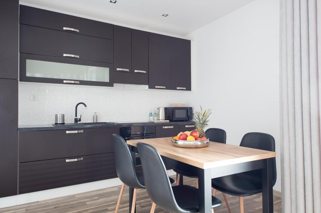 Apartament 23 Park City Ostrów Wielkopolski Buitenkant foto